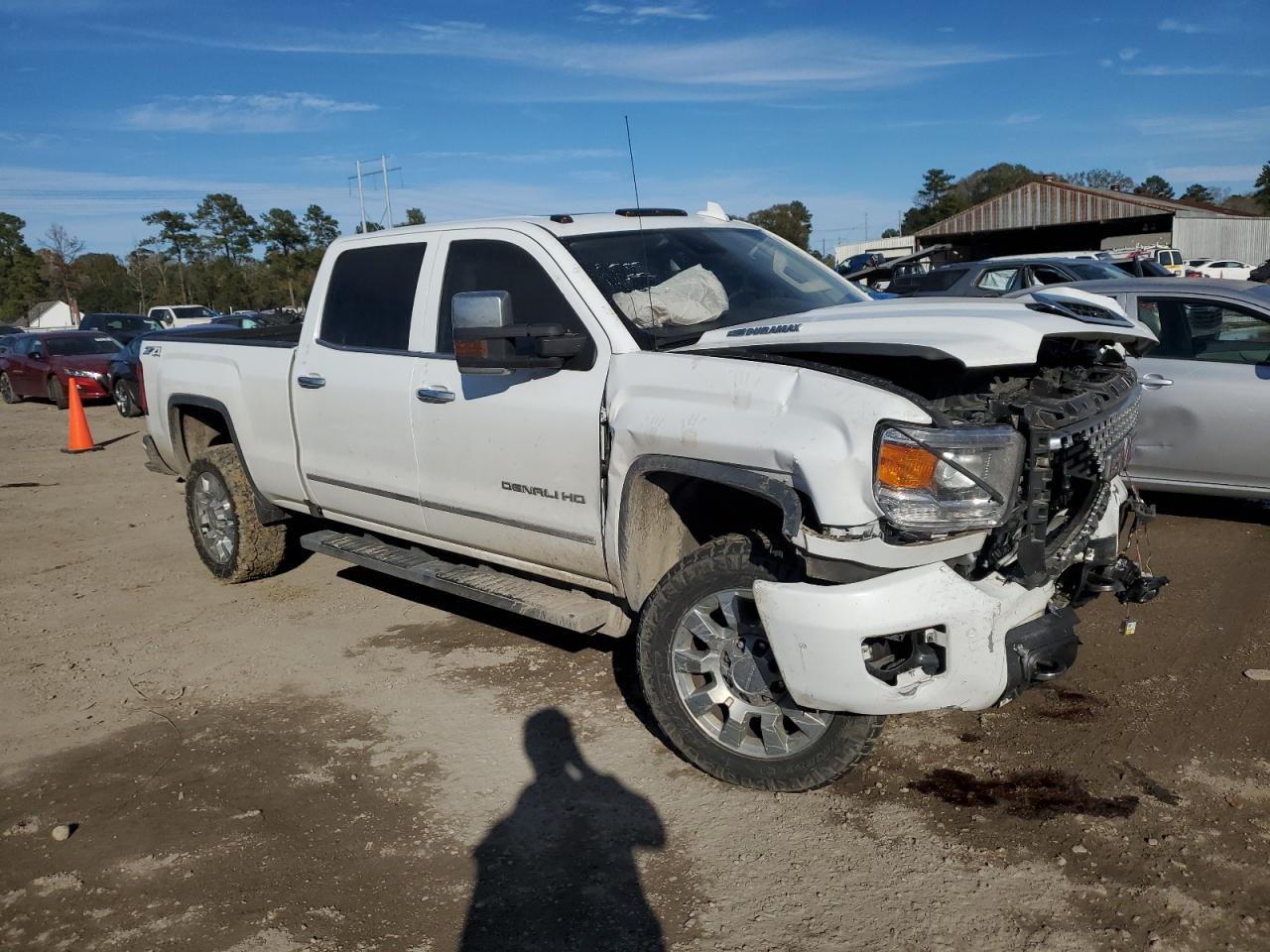 2017 GMC Sierra - Image 4