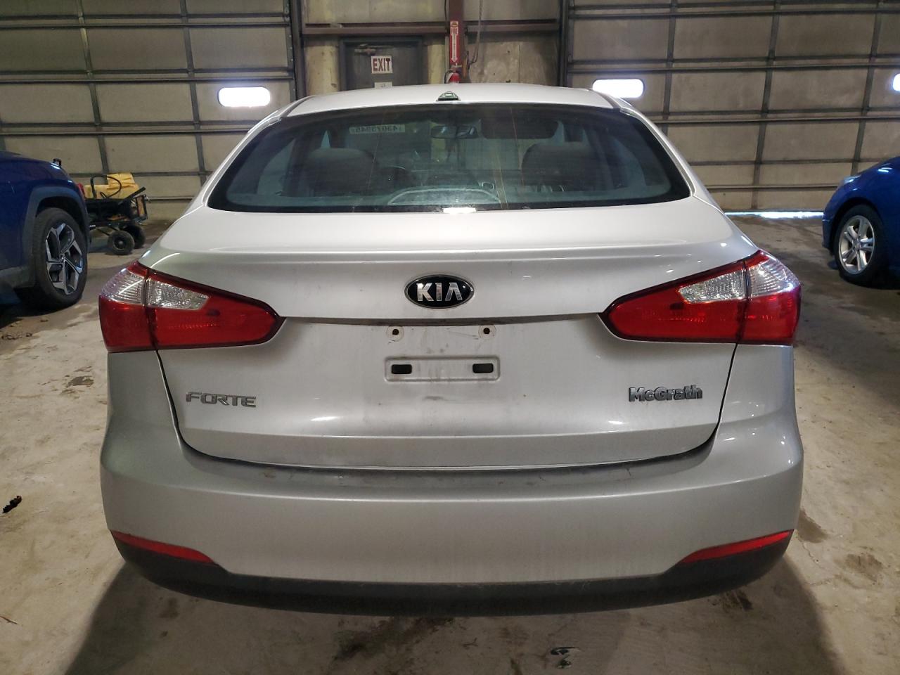 2015 Kia Forte - Image 6