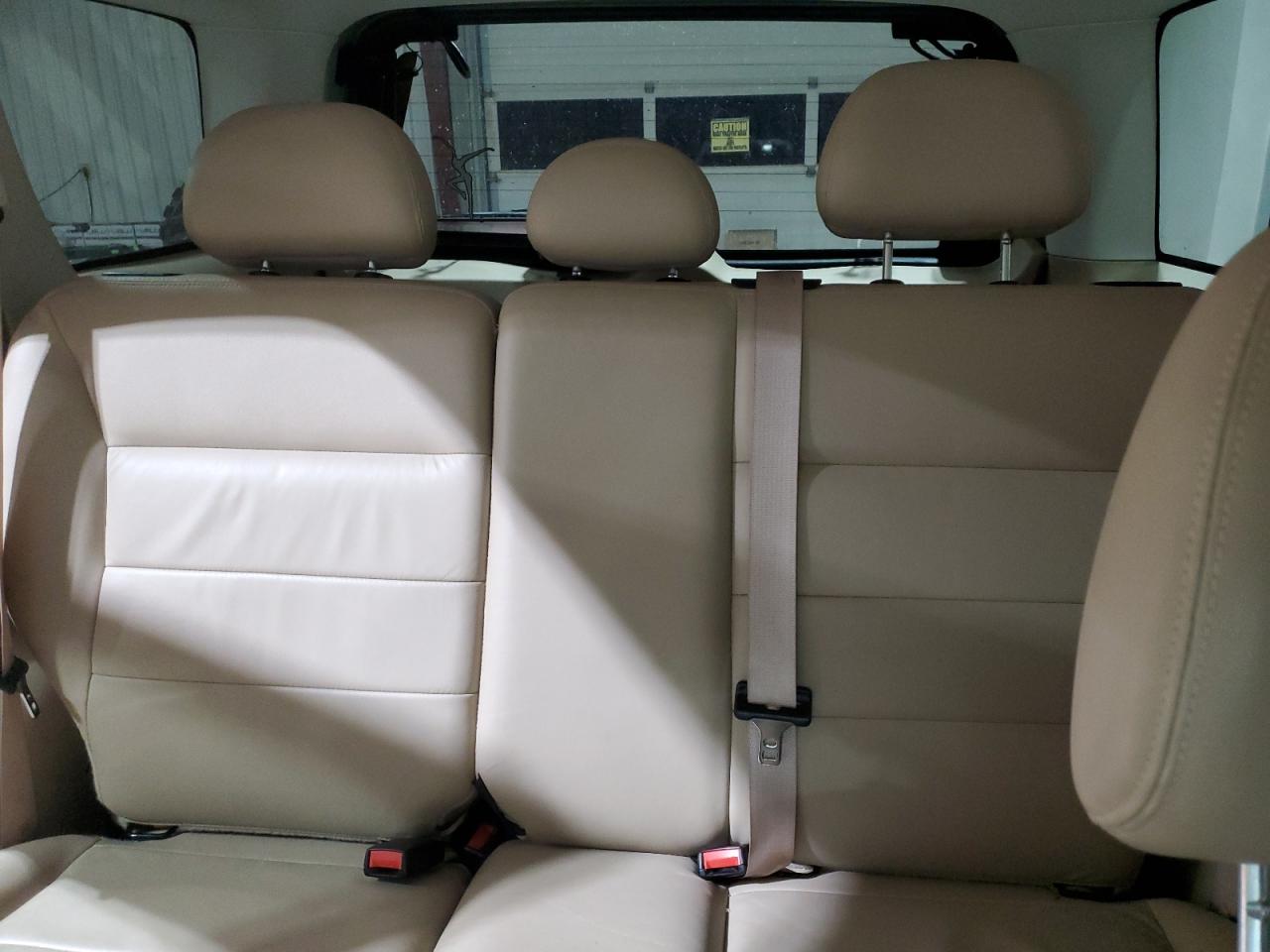 2008 Ford Escape - Image 10