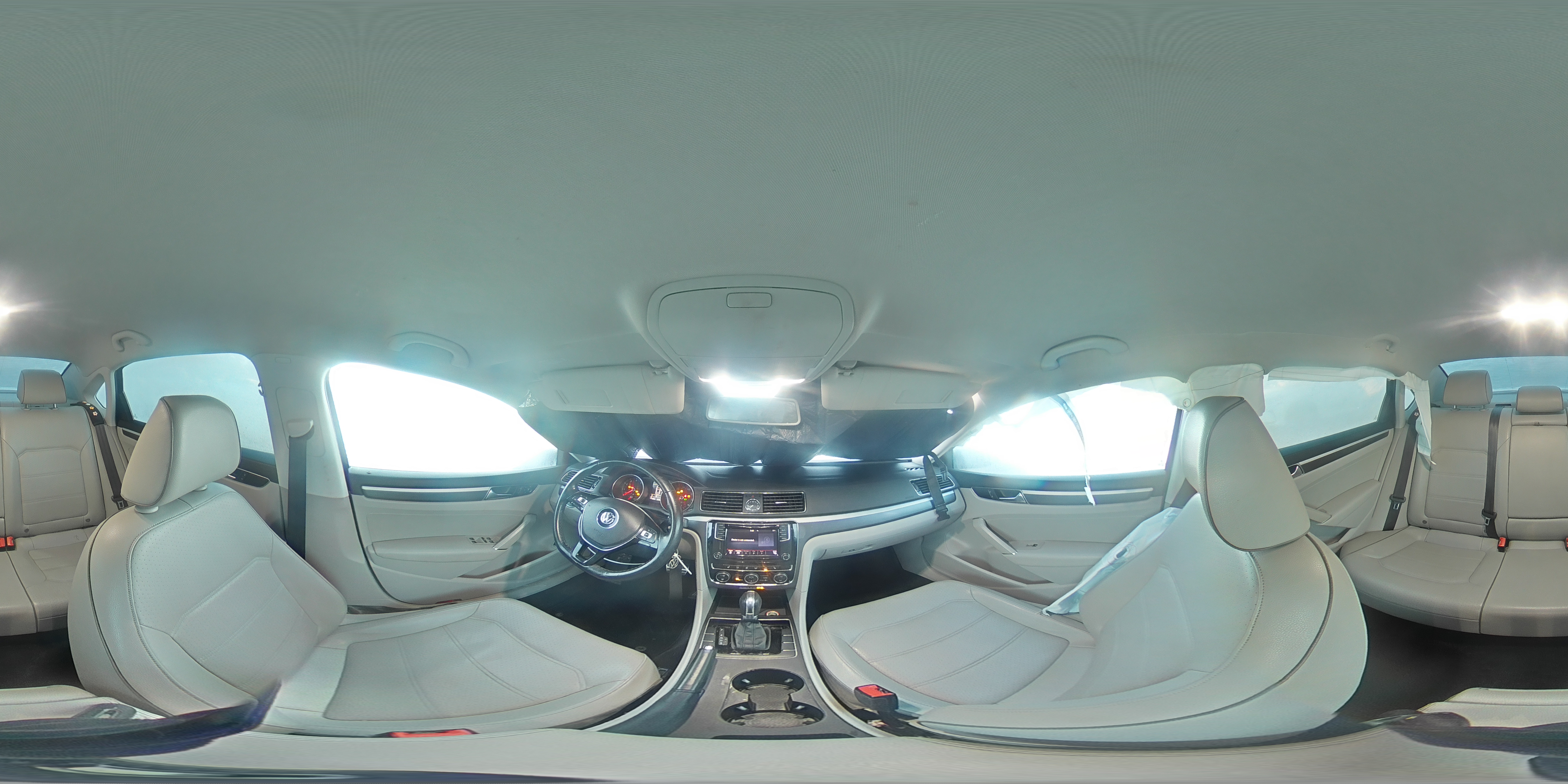 2017 Volkswagen Passat - Image 14