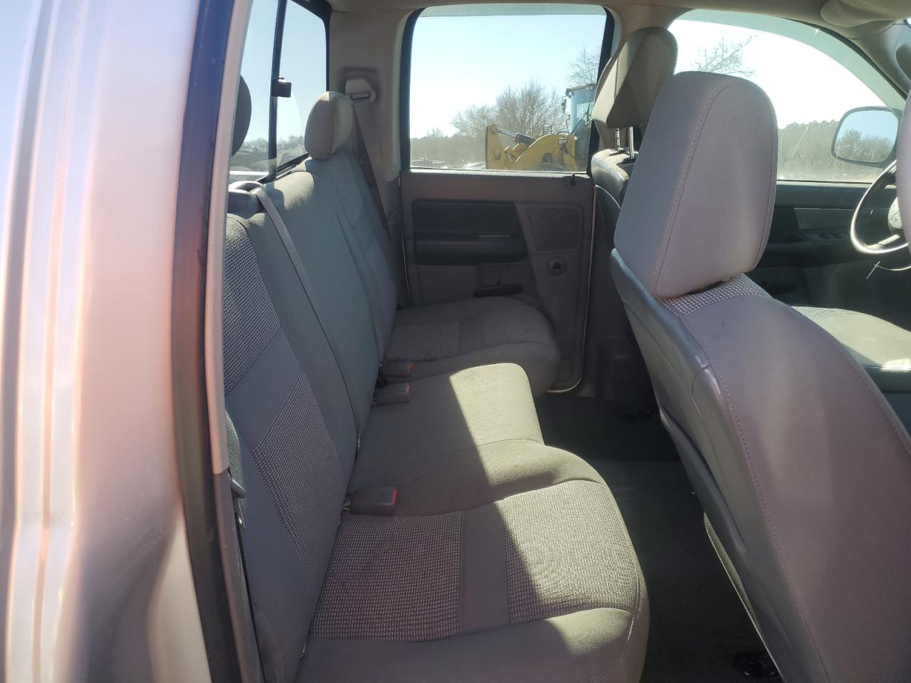 2007 Dodge RAM - Image 10