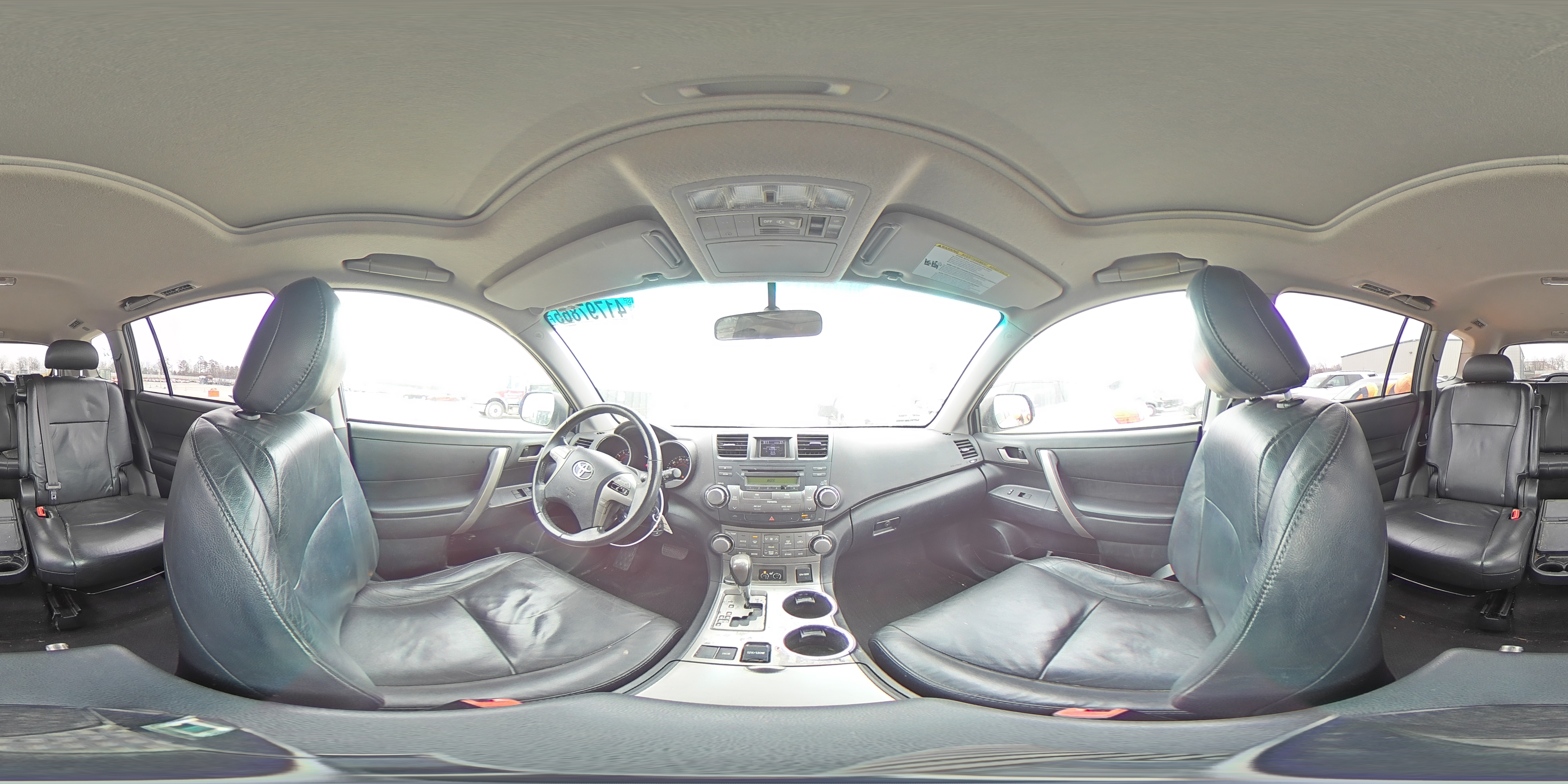 2010 Toyota Highlander - Image 14
