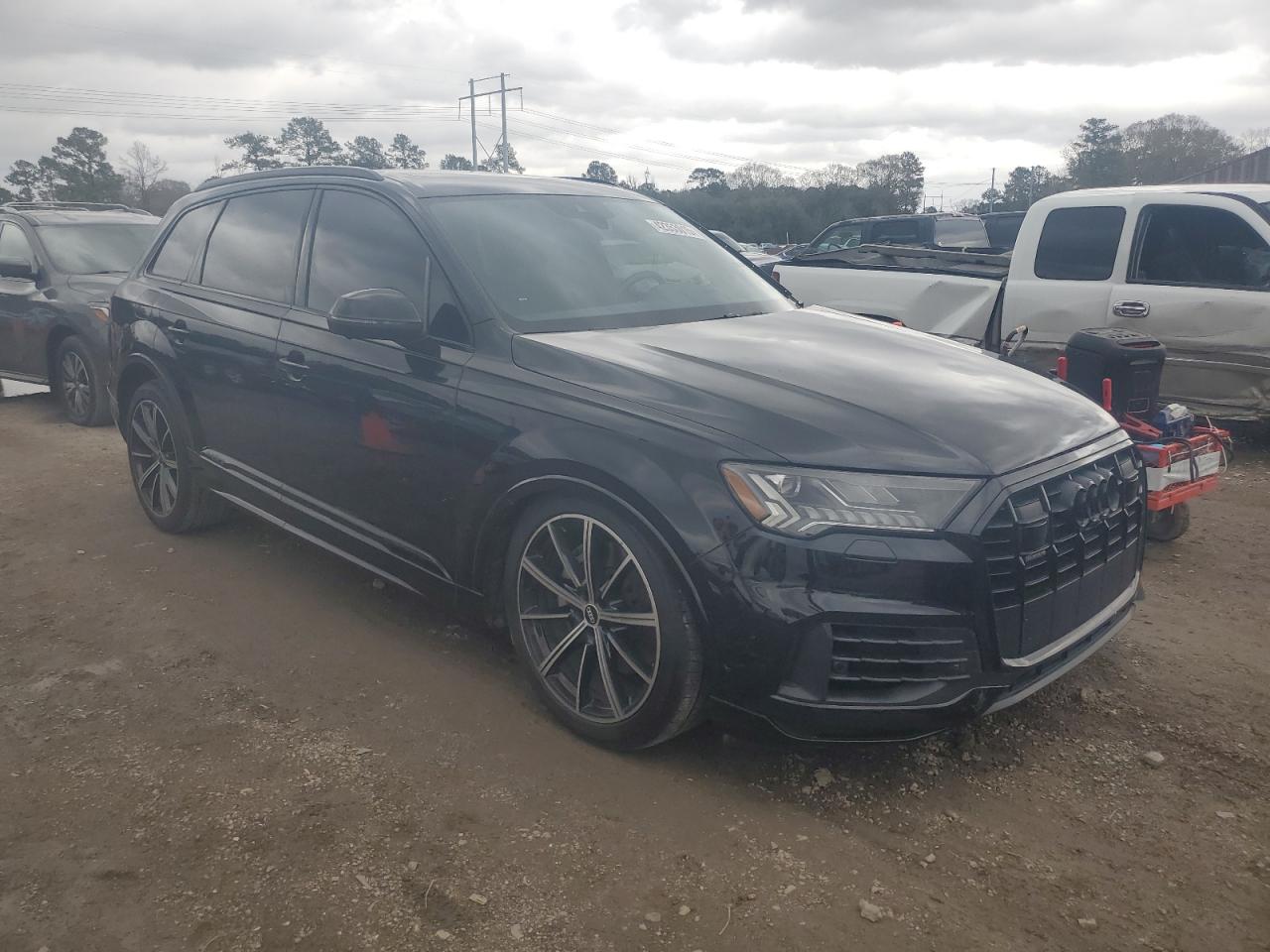 2021 Audi Q7 - Image 4
