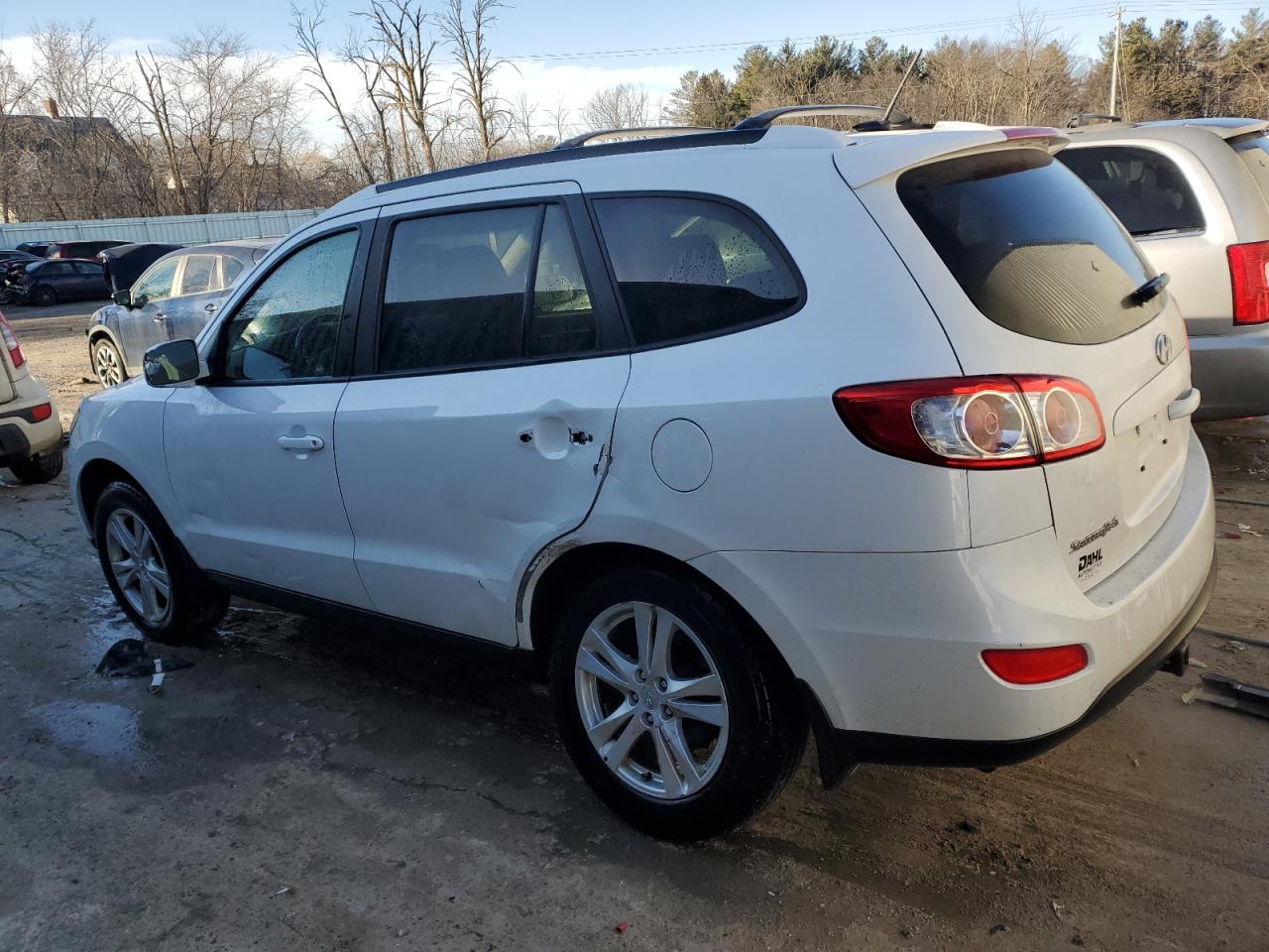 2012 Hyundai Santa Fe - Image 2