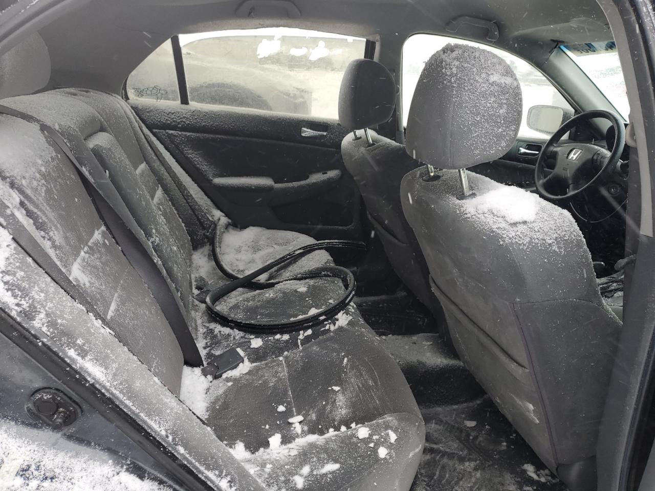 2004 Honda Accord - Image 10