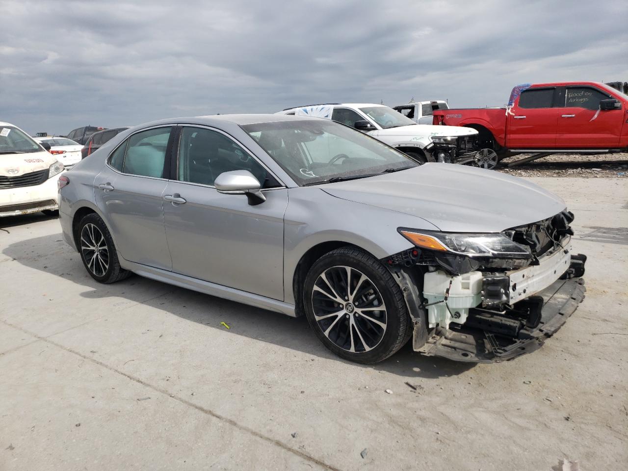 2019 Toyota Camry - Image 4
