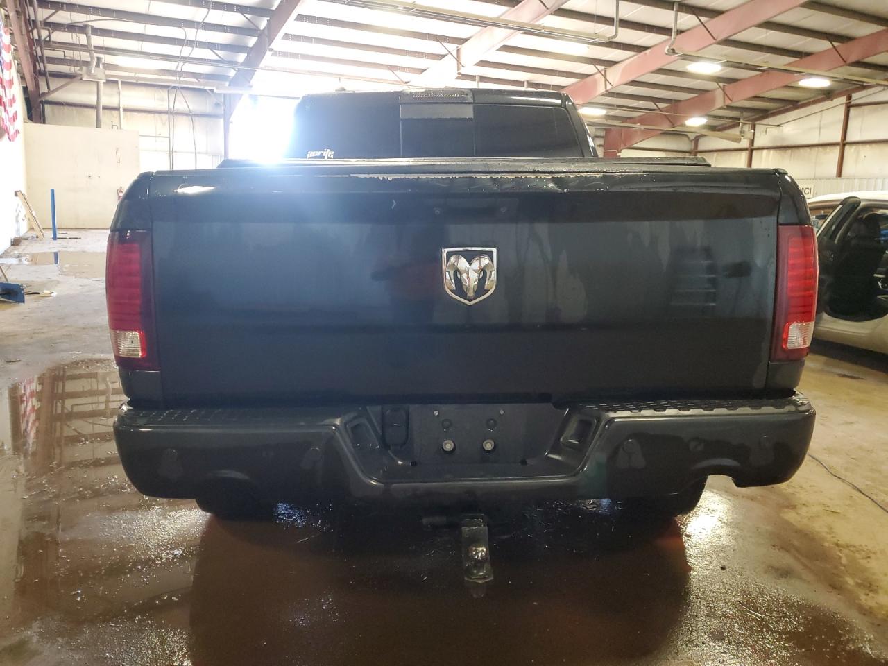 2016 RAM 1500 - Image 6
