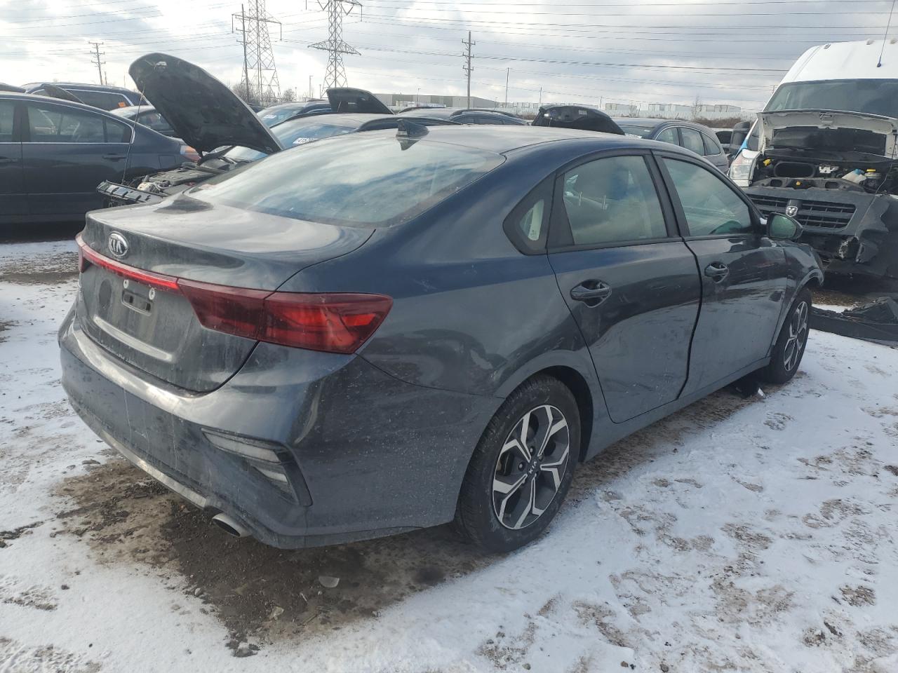 2021 Kia Forte - Image 3