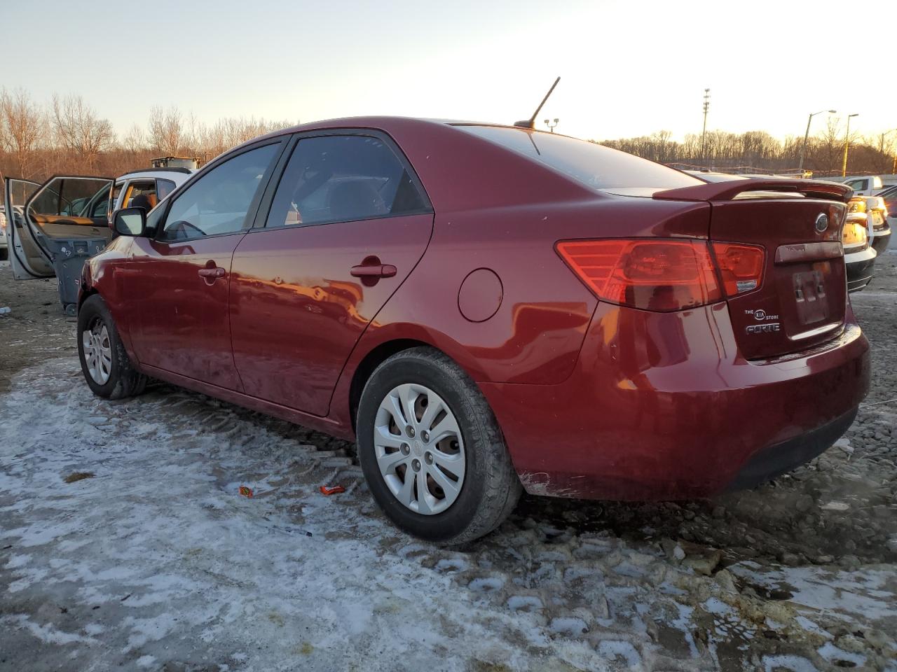 2012 Kia Forte - Image 2