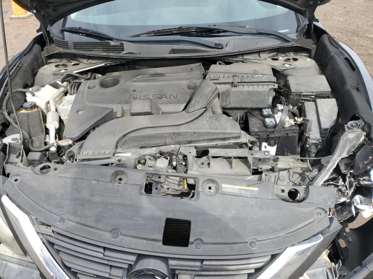 2016 Nissan Altima - Image 11