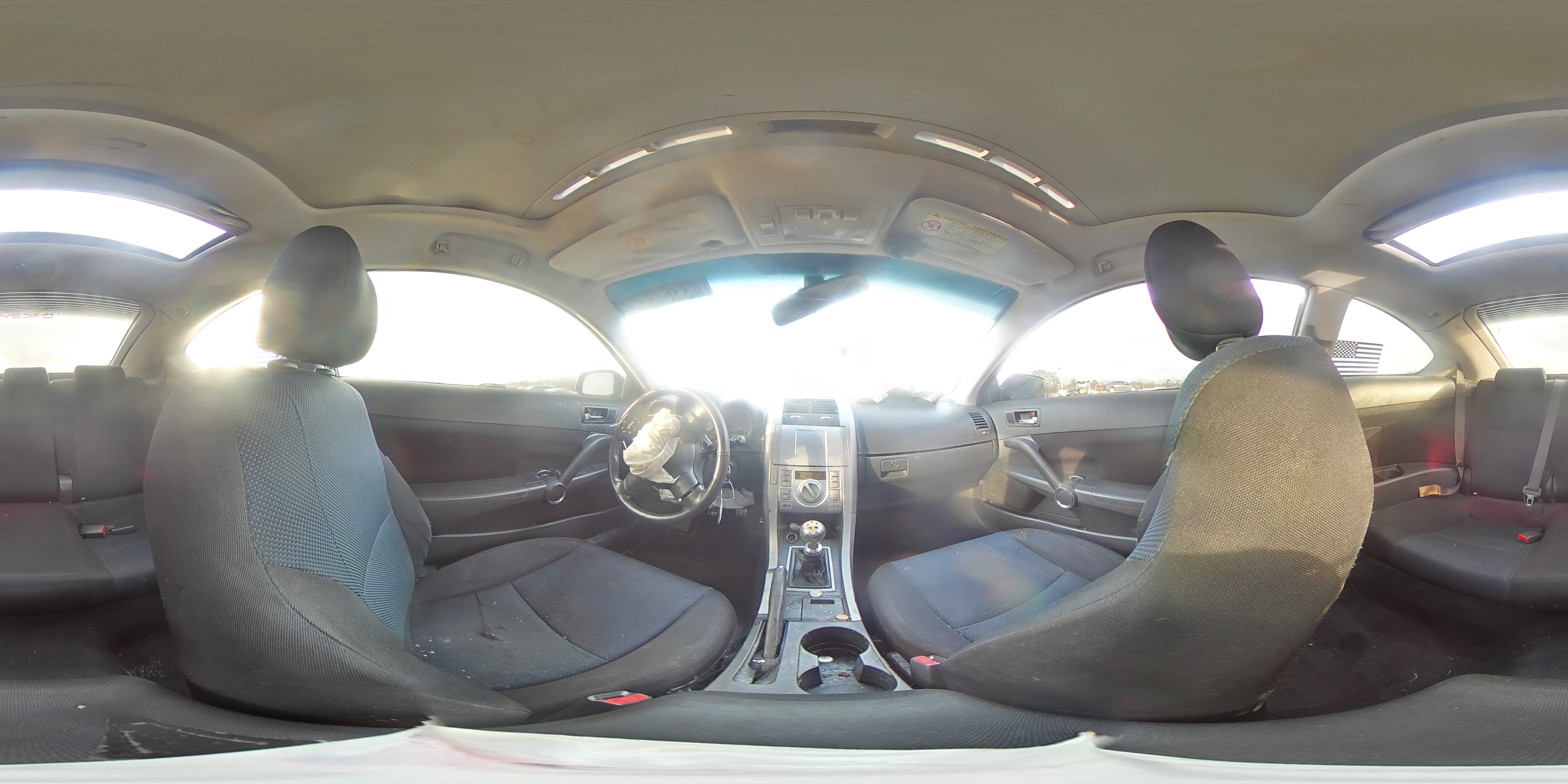 2005 Toyota tC - Image 13