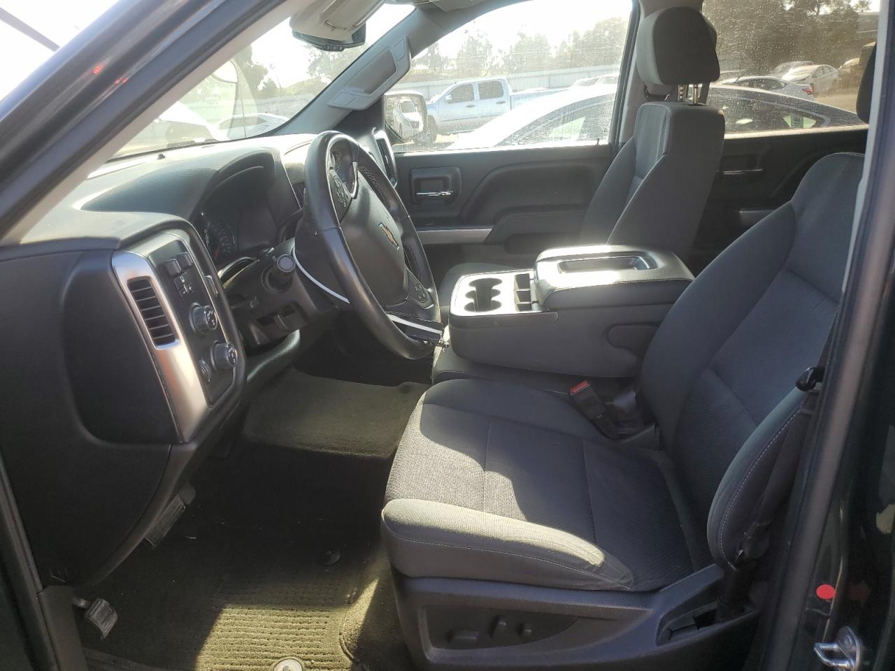 2017 Chevrolet Silverado - Image 7