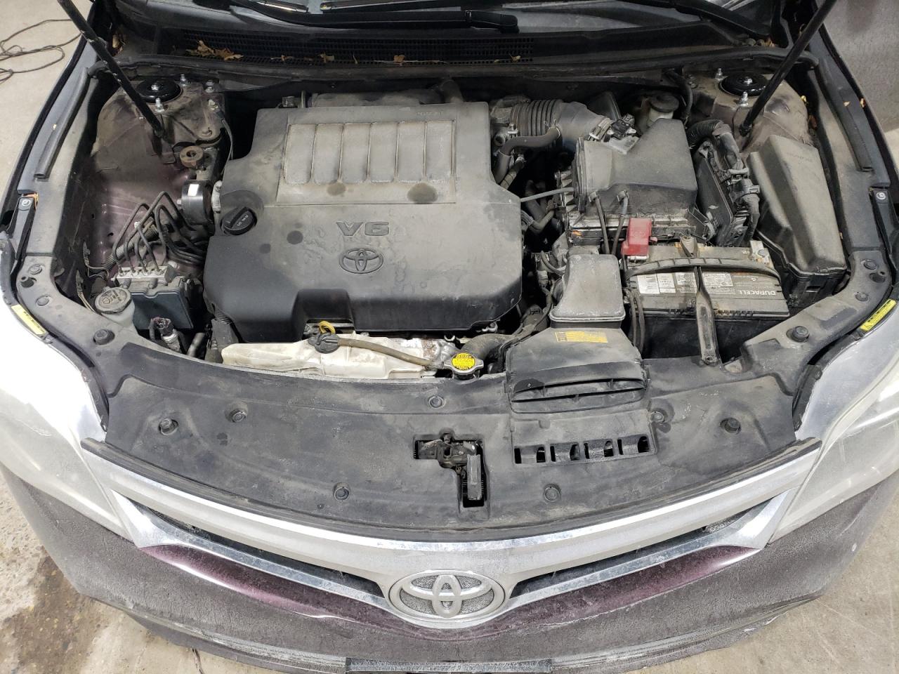 2013 Toyota Avalon - Image 13