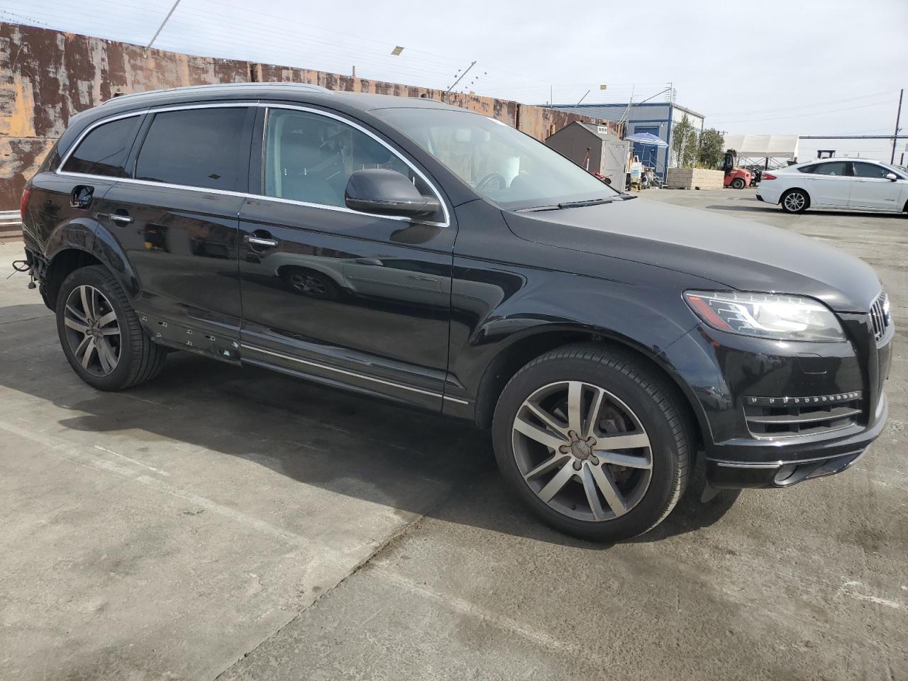 2015 Audi Q7 - Image 4