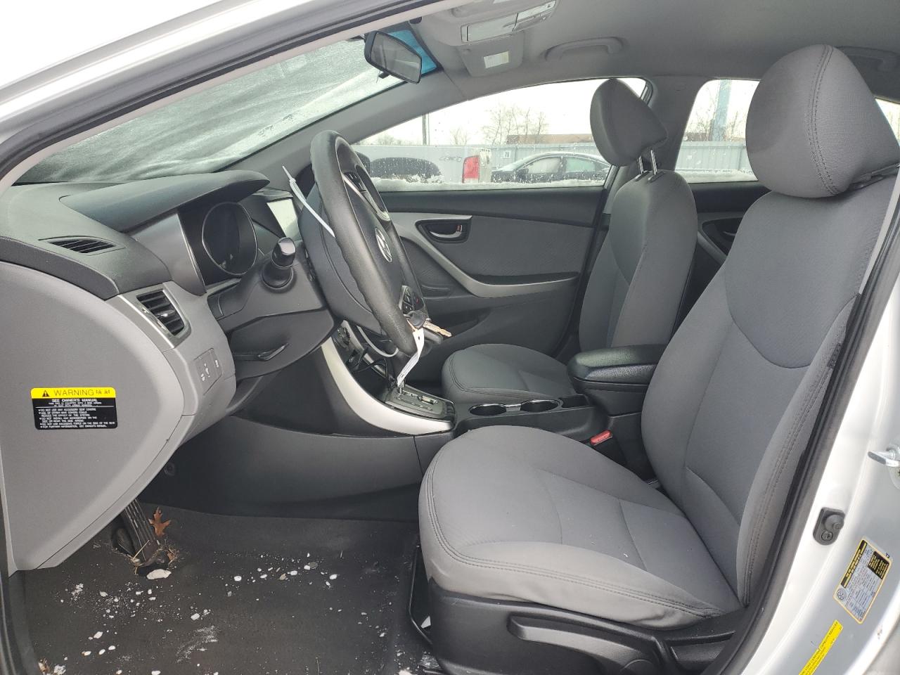 2013 Hyundai Elantra - Image 7