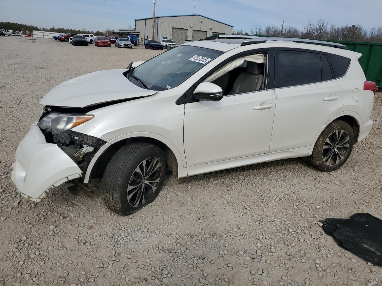 2015 Toyota RAV 4 - Image 1