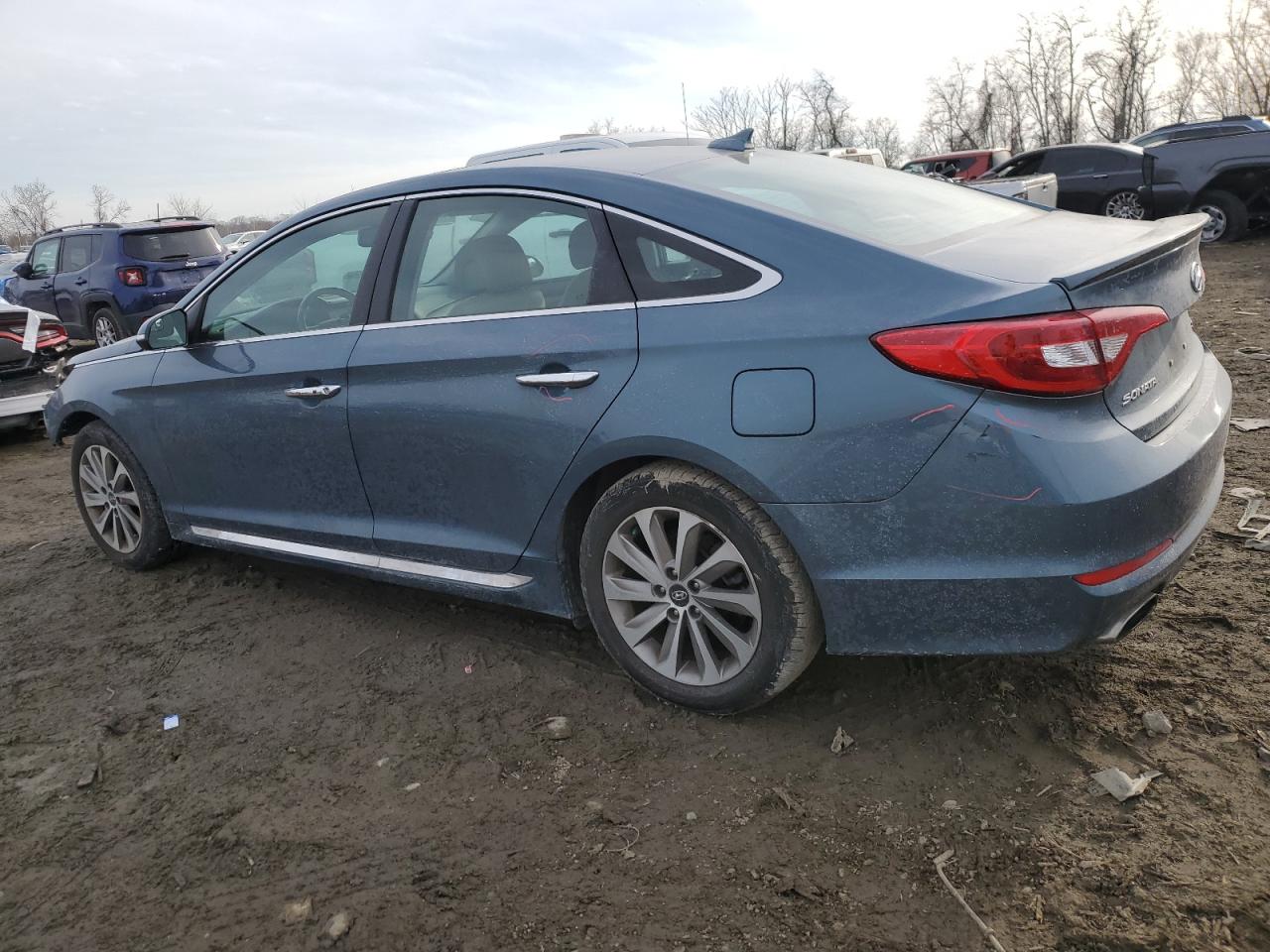 2017 Hyundai Sonata - Image 2