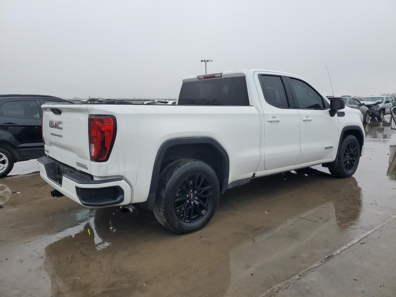 2021 GMC Sierra - Image 3
