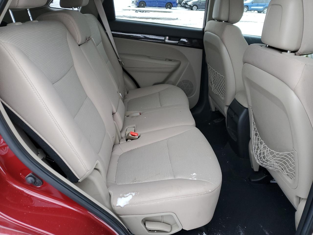 2014 Kia Sorento - Image 11