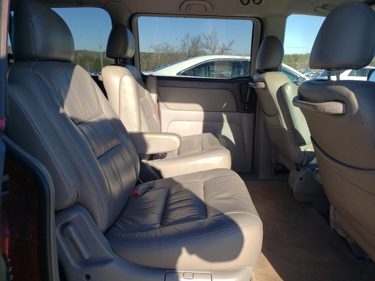 2002 Honda Odyssey - Image 11