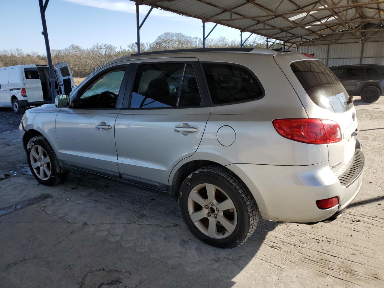 2008 Hyundai Santa Fe - Image 2