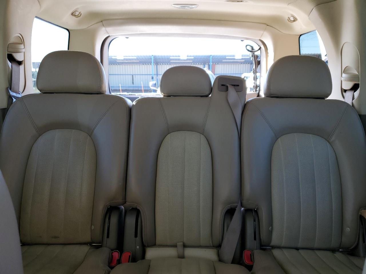 2004 Mercury Mountaineer - Image 10