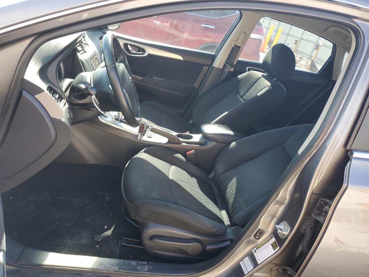 2015 Nissan Sentra - Image 7