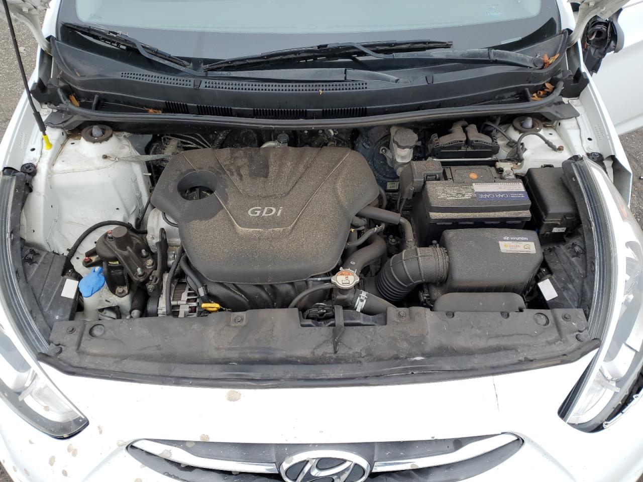 2016 Hyundai Accent - Image 12