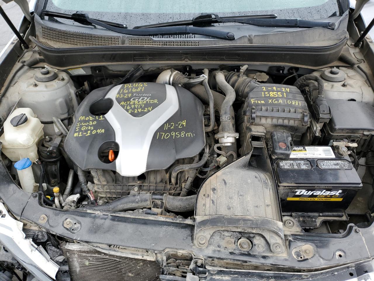 2012 Hyundai Sonata - Image 11