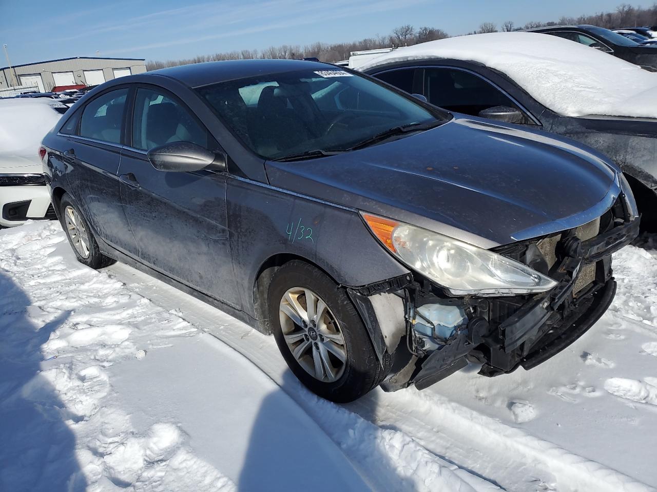 2013 Hyundai Sonata - Image 4
