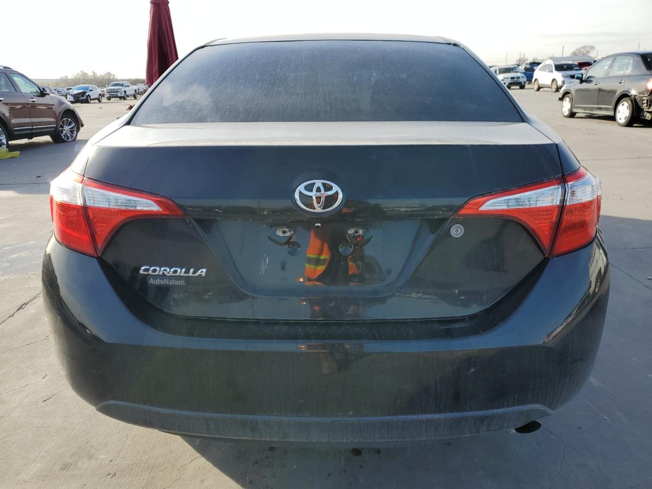 2016 Toyota Corolla L VIN: 5YFBURHE5GP384682 Lot: 42752845