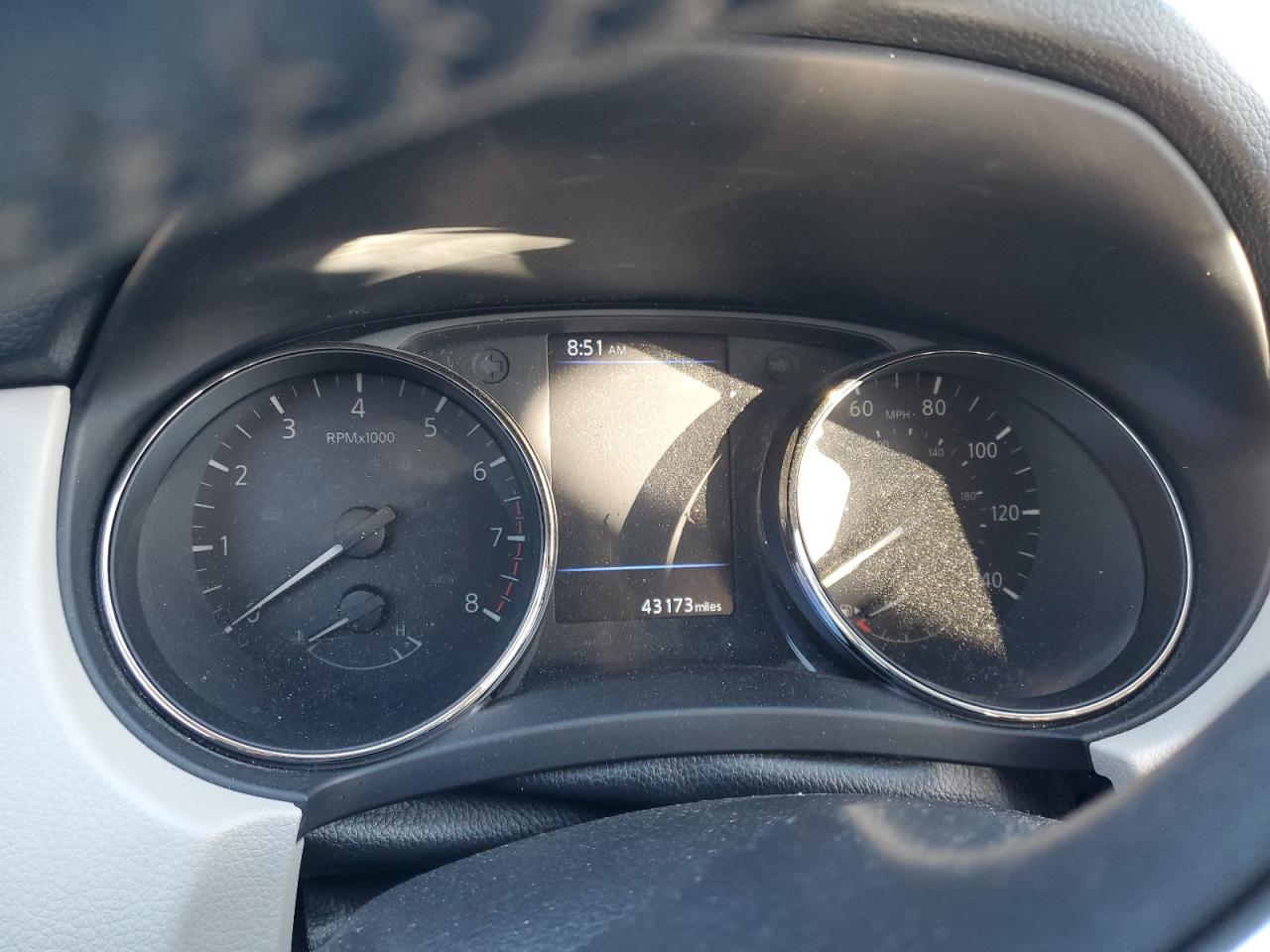 2019 Nissan Rogue - Image 9