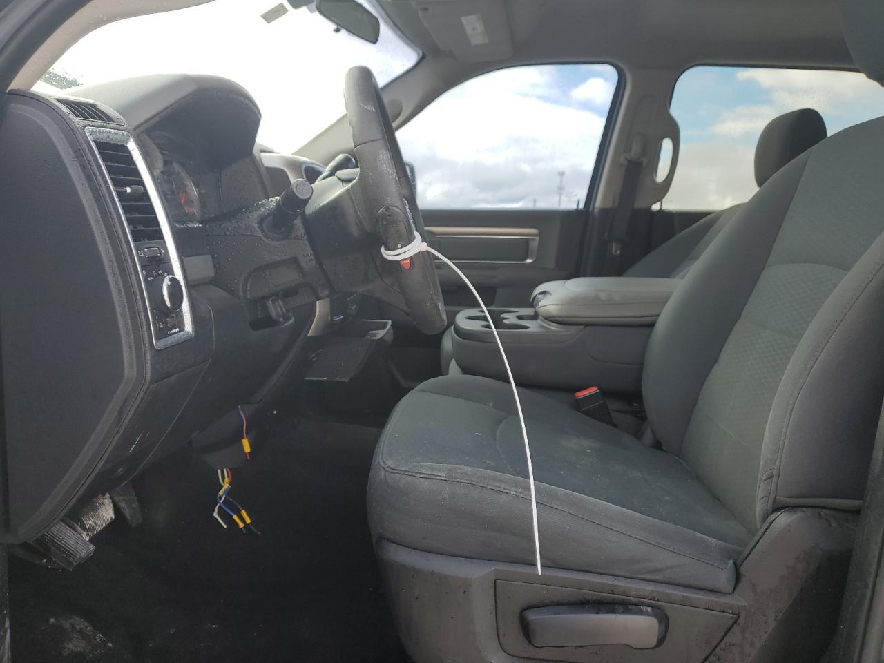 2017 RAM 2500 - Image 7