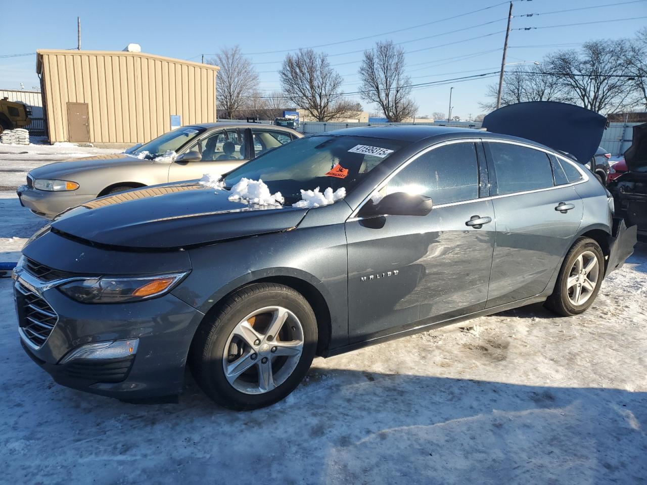 2019 Chevrolet Malibu - Image 1