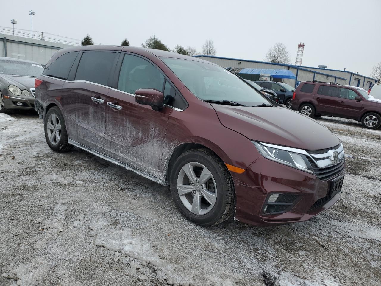 2018 Honda Odyssey - Image 4