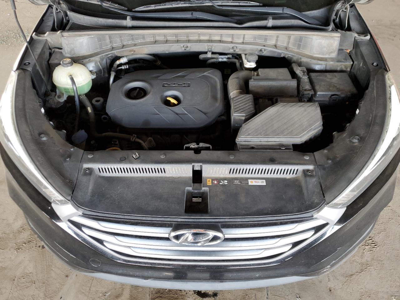 2017 Hyundai Tucson - Image 12