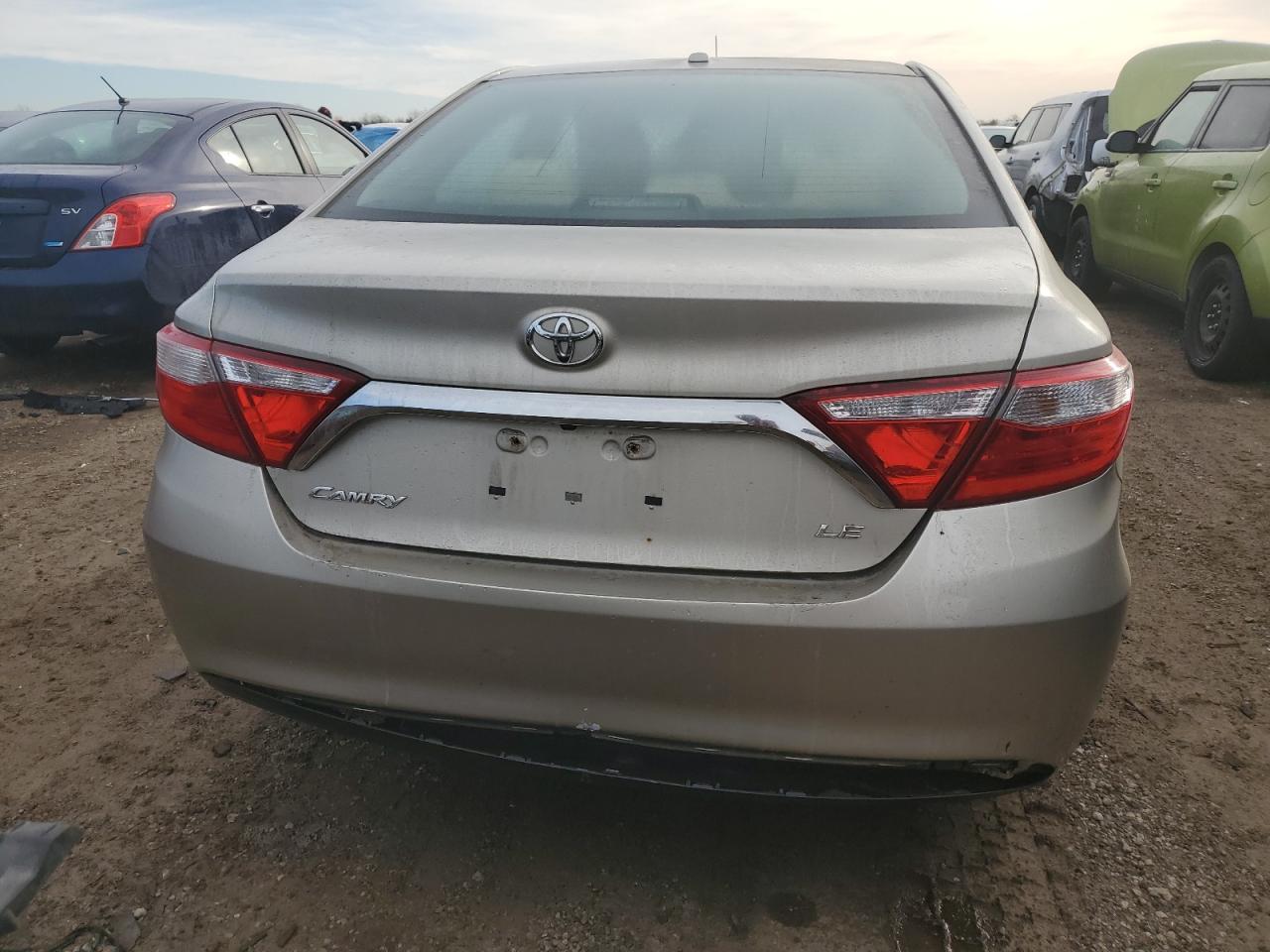 2015 Toyota Camry - Image 6