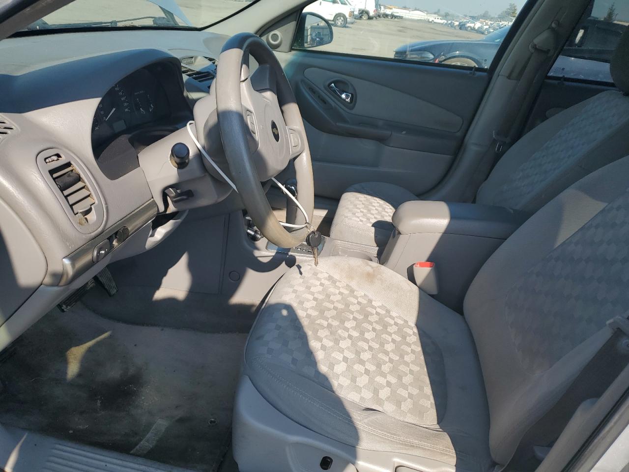 2004 Chevrolet Malibu - Image 7