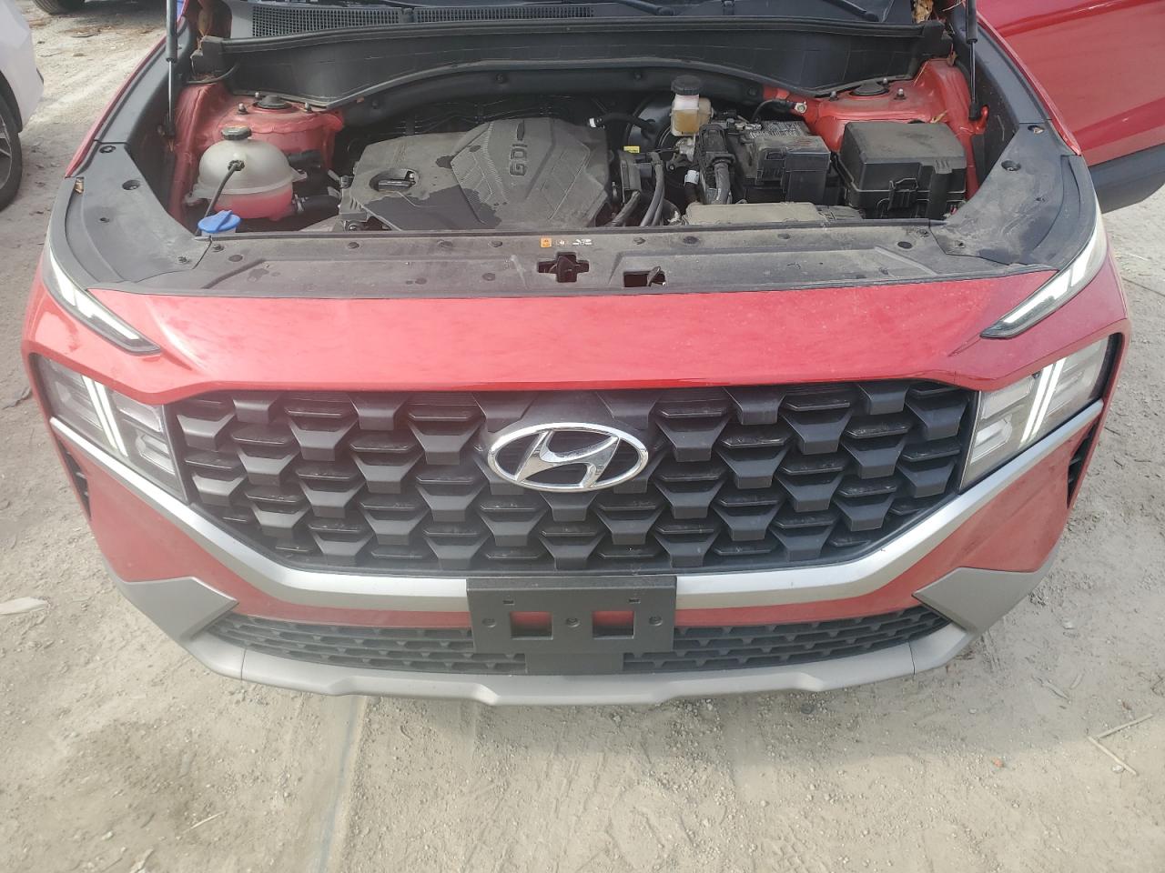 2023 Hyundai Santa Fe - Image 12