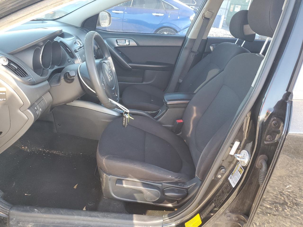 2013 Kia Forte - Image 7