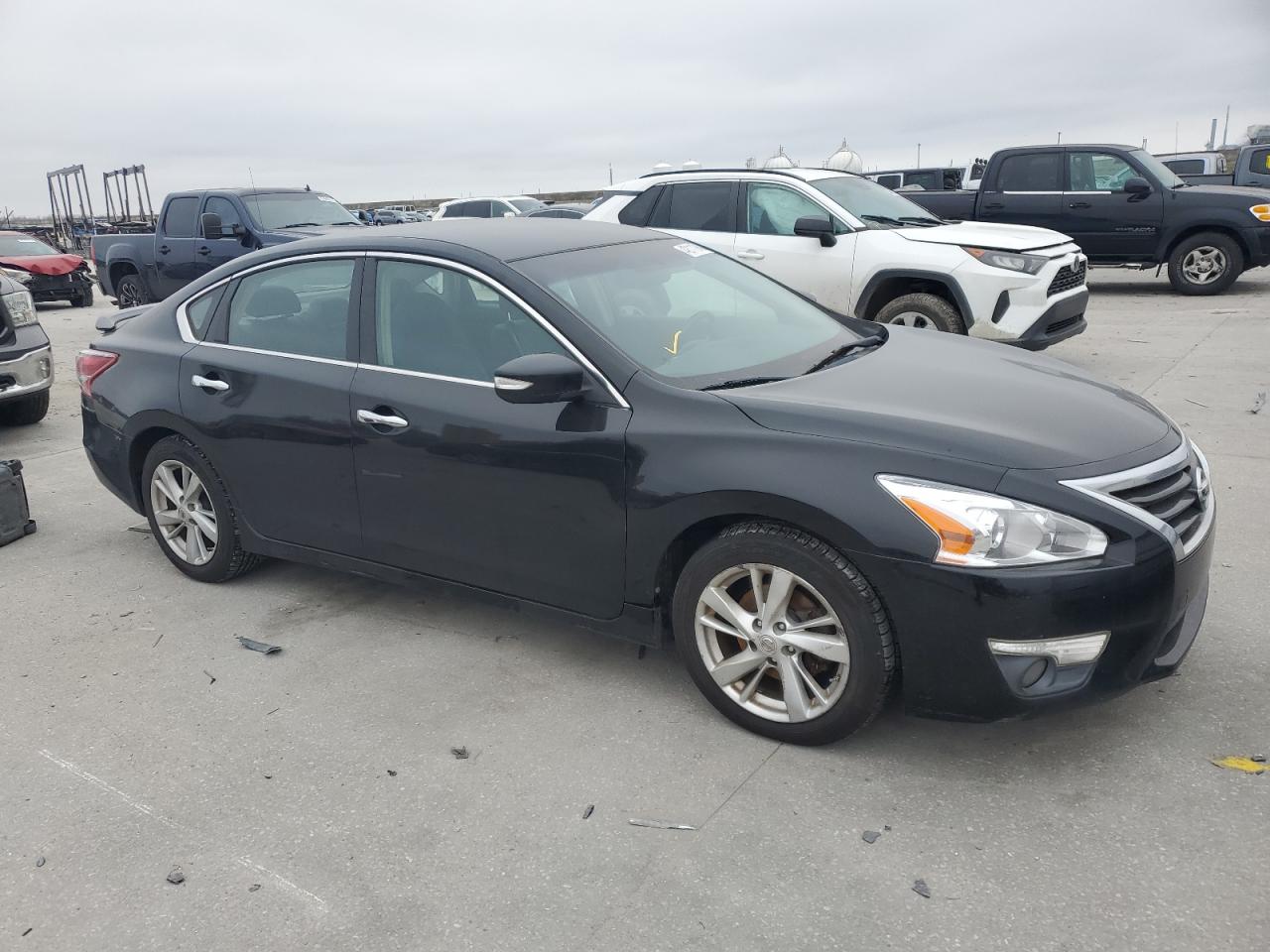 2013 Nissan Altima - Image 4