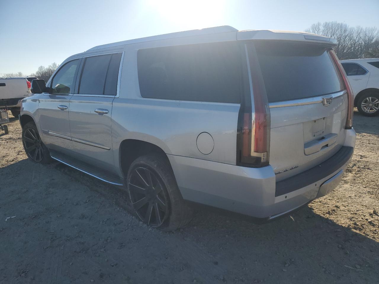 2016 Cadillac Escalade - Image 2