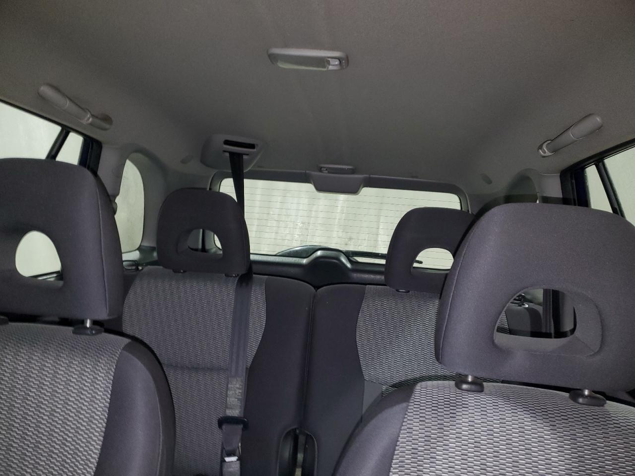 2004 Toyota RAV 4 - Image 10