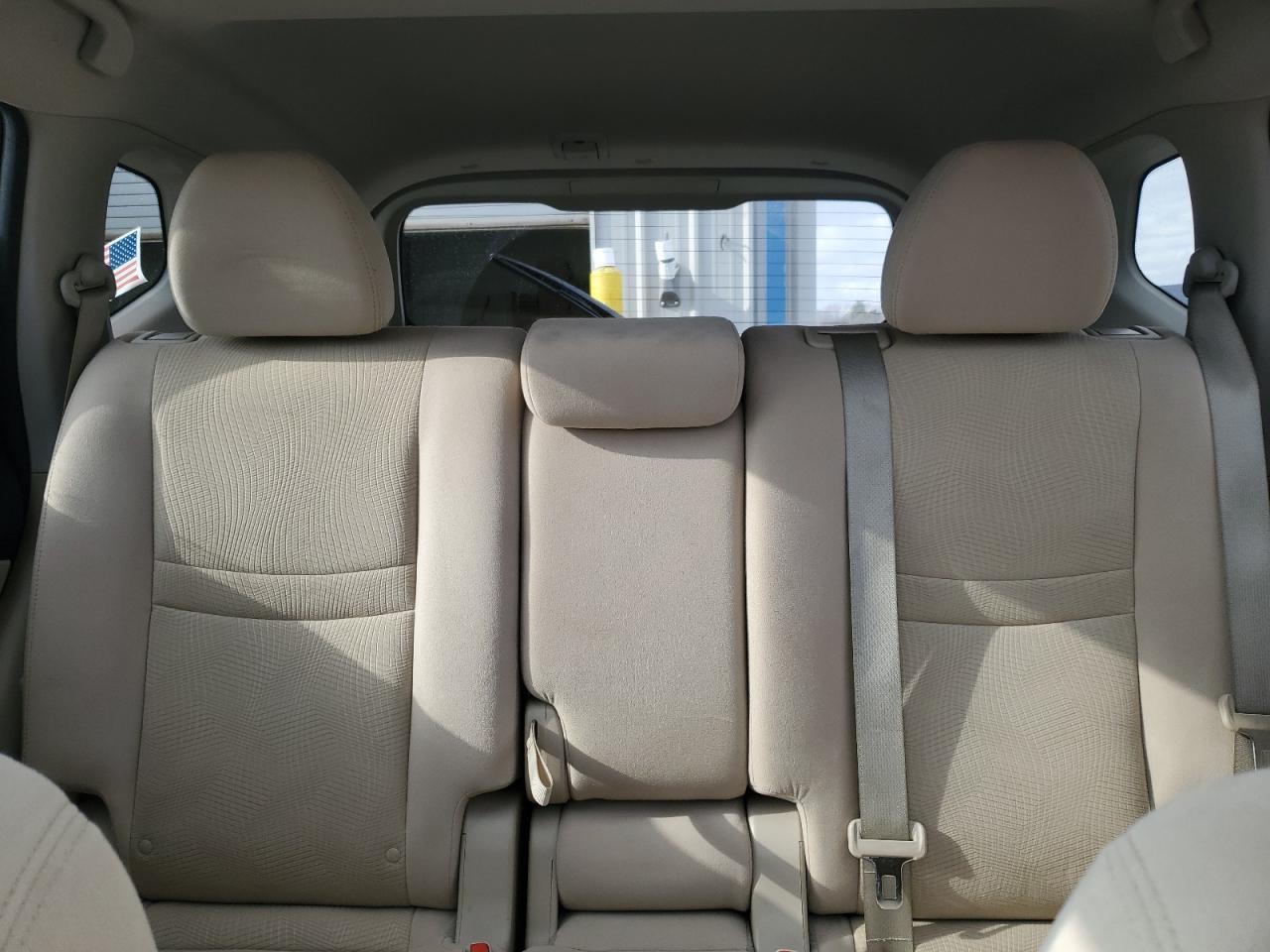 2015 Nissan Rogue - Image 10