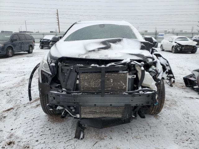  CADILLAC XT5 2018 Czarny