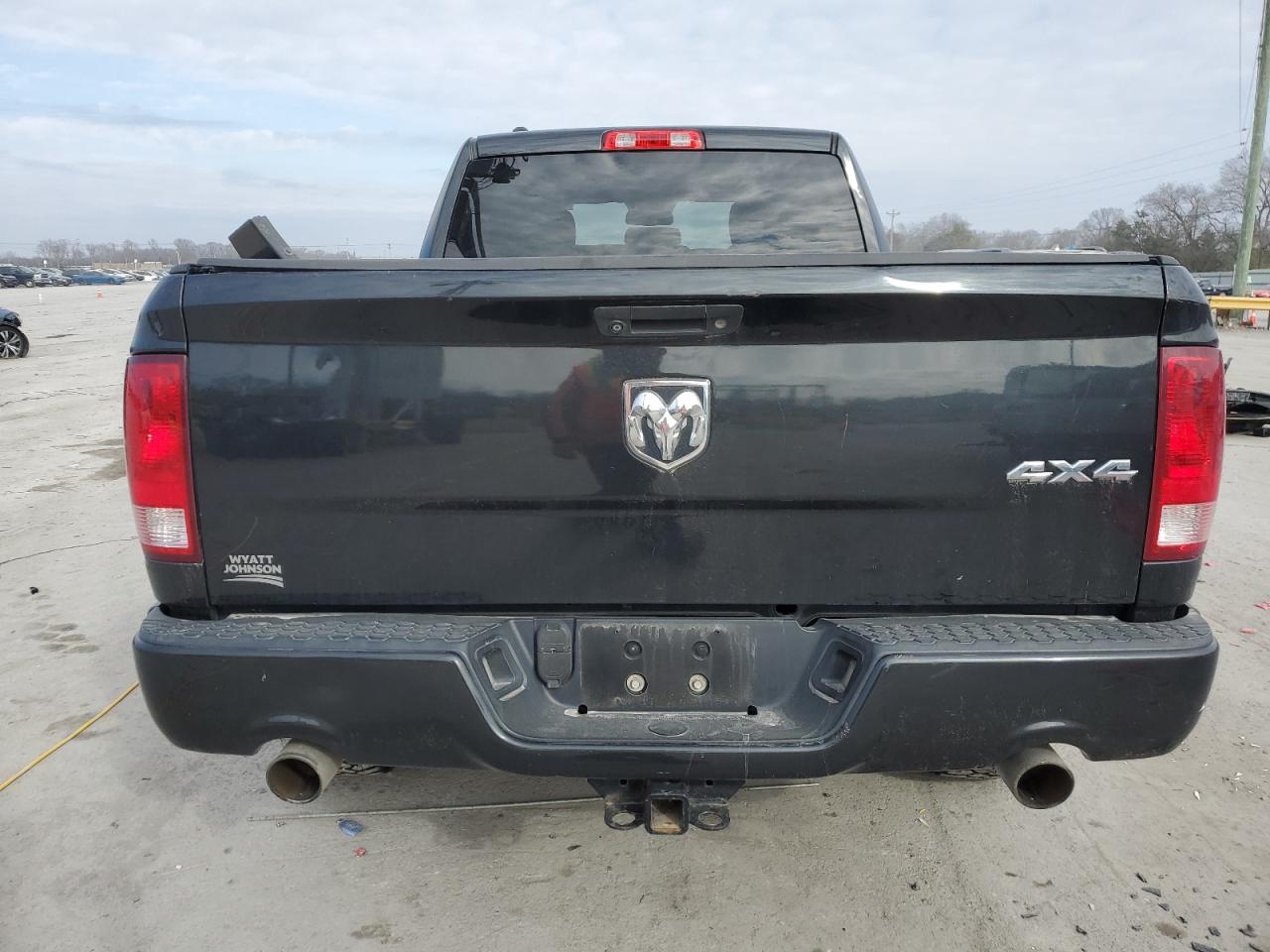 2015 RAM 1500 - Image 6
