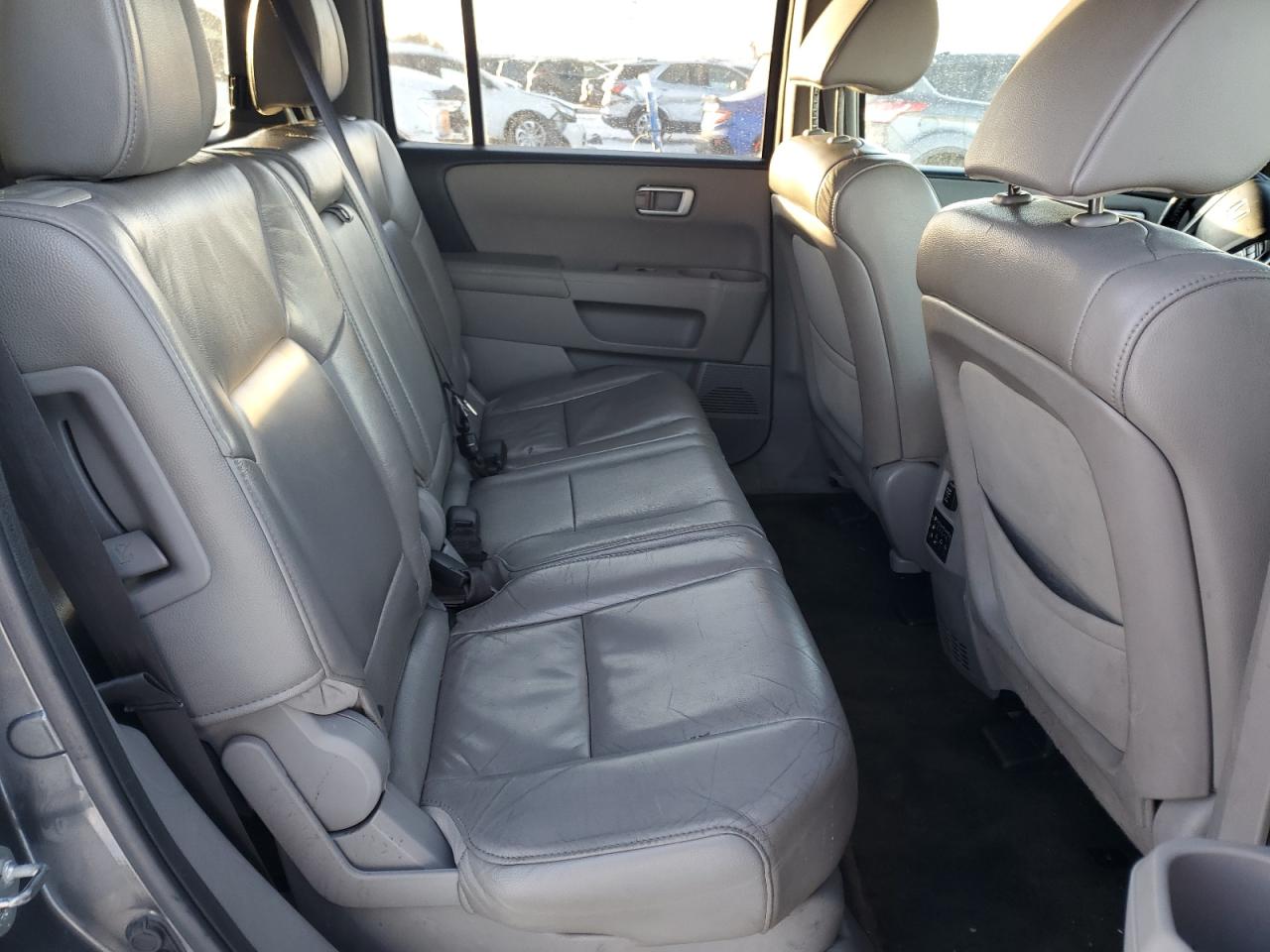 2013 Honda Pilot - Image 11