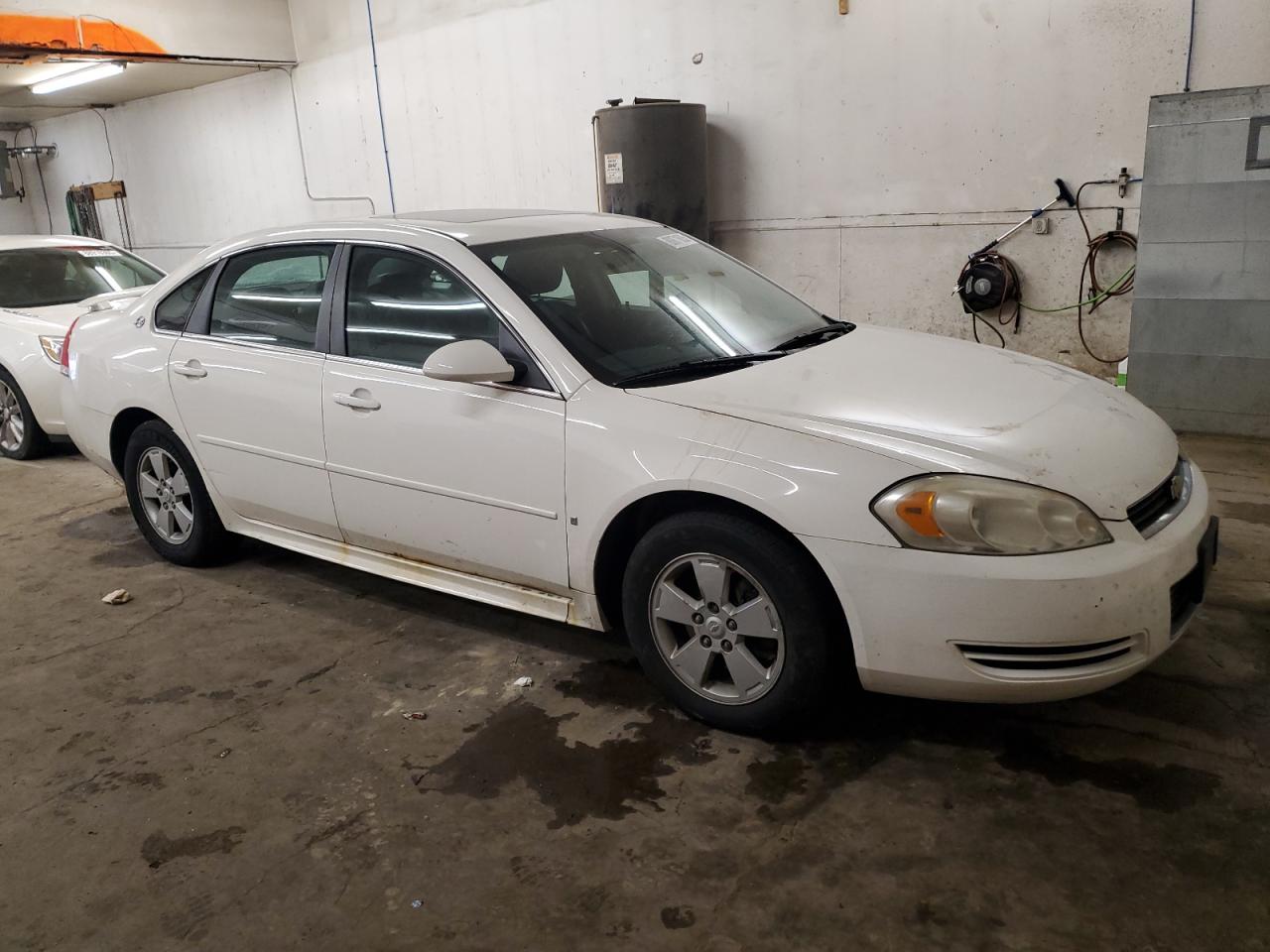 2009 Chevrolet Impala - Image 4