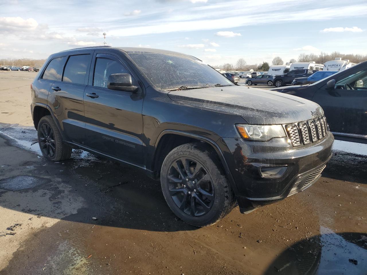 2018 Jeep Grand Cherokee - Image 4