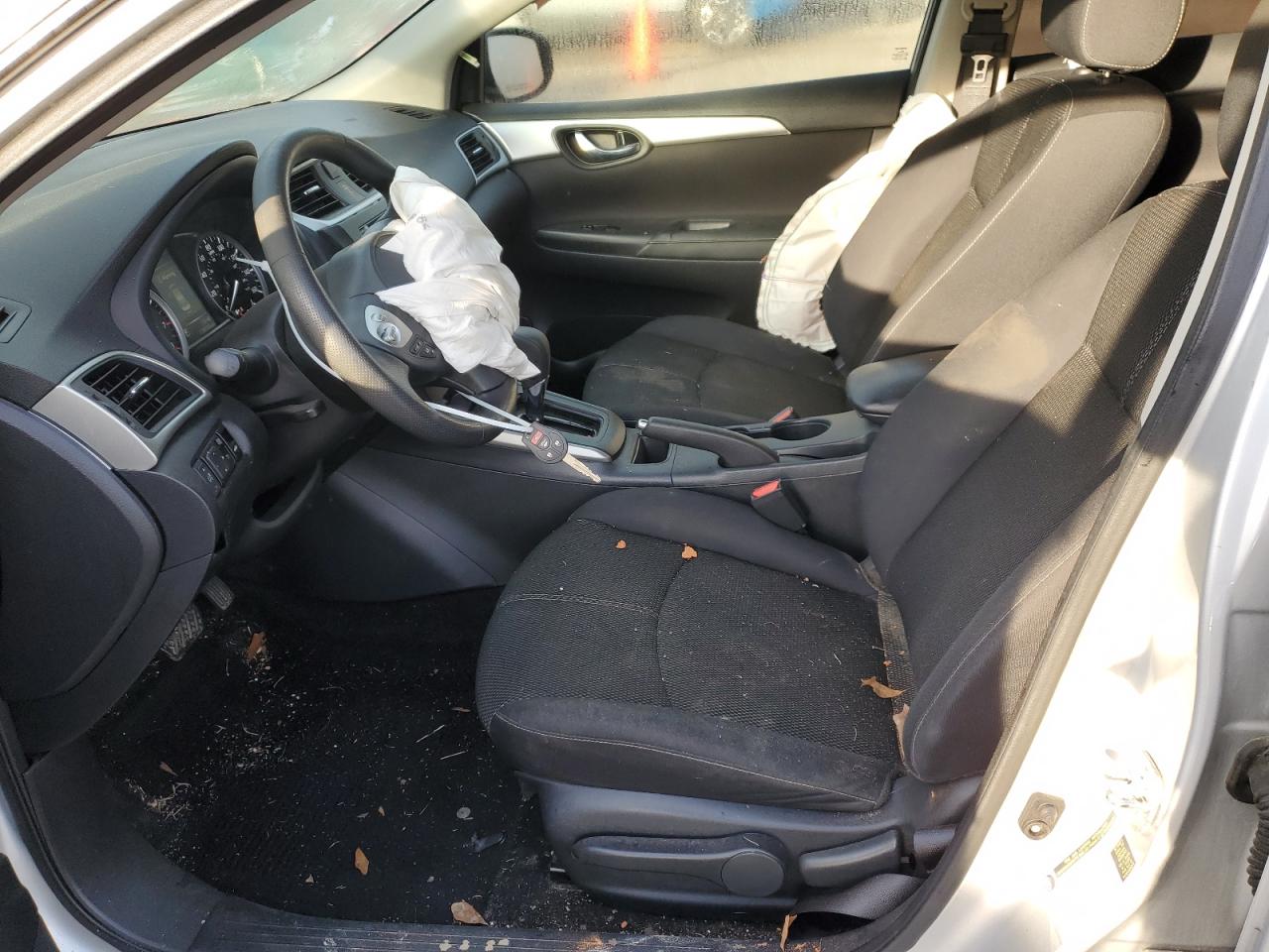 2018 Nissan Sentra - Image 7